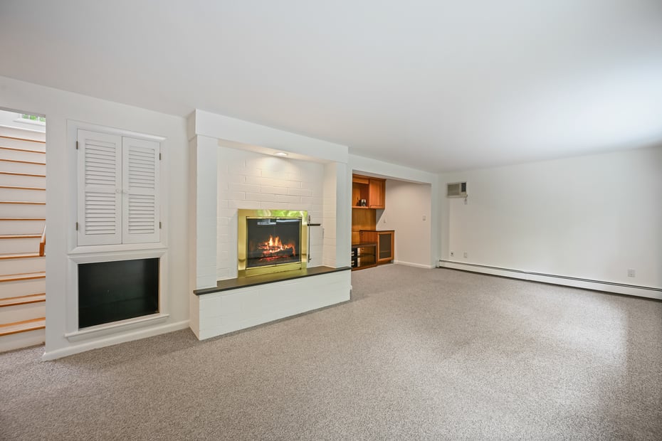 391 Sawmill Road Photo 19
