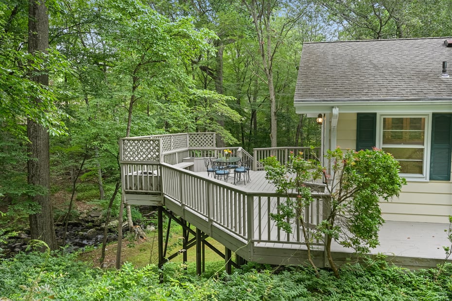 391 Sawmill Road Photo 29