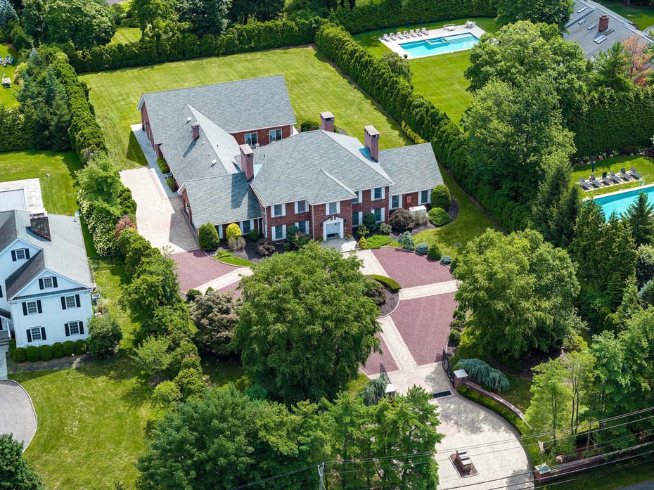 109 Mamaroneck Road Photo 2