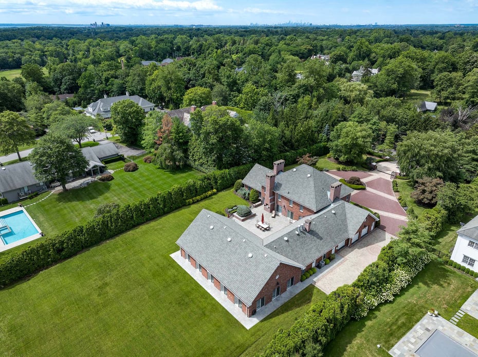 109 Mamaroneck Road Photo 5