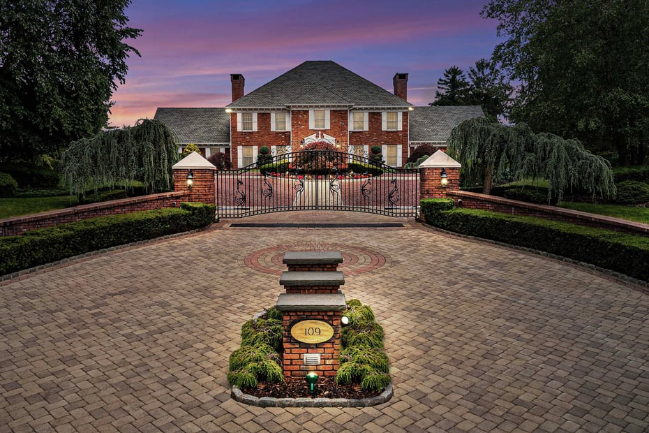 109 Mamaroneck Road Photo 50