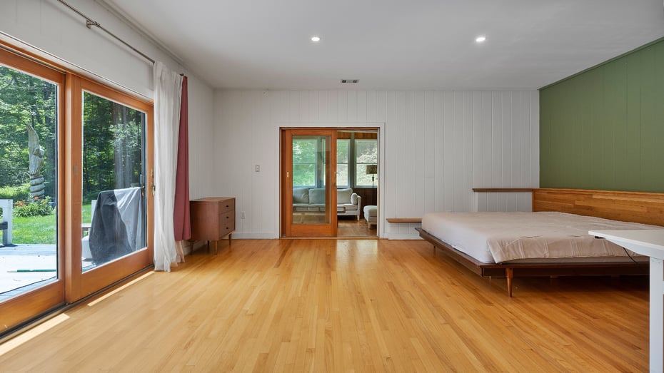 638 Fog Hill Road Photo 16