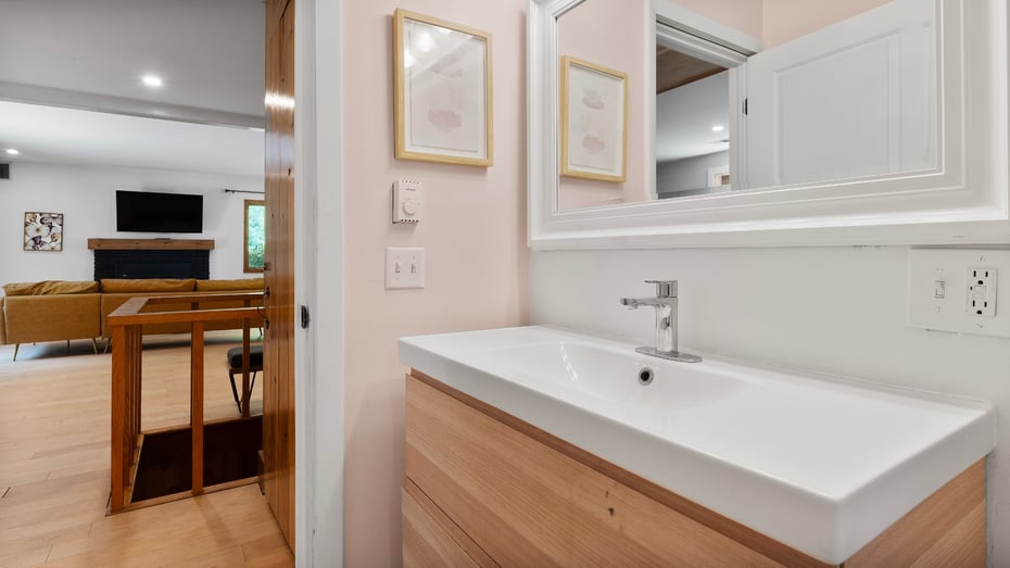 638 Fog Hill Road Photo 24