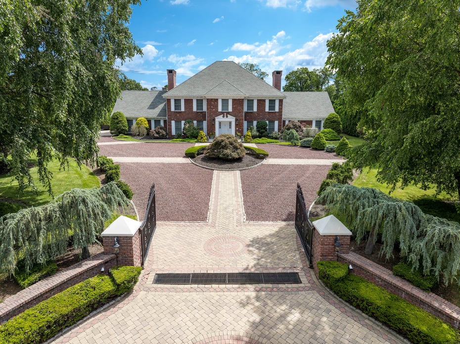 109 Mamaroneck Road Photo 1