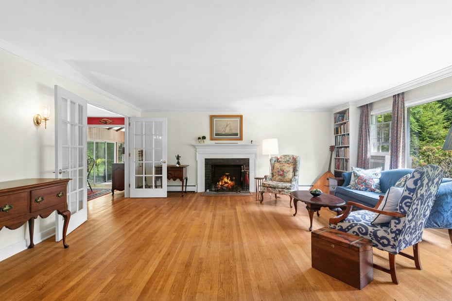 76 Deepwood Road Photo 4