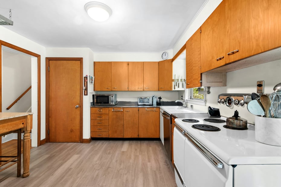 76 Deepwood Road Photo 16