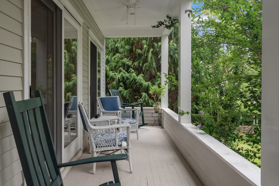 202 Weed Street Photo 11