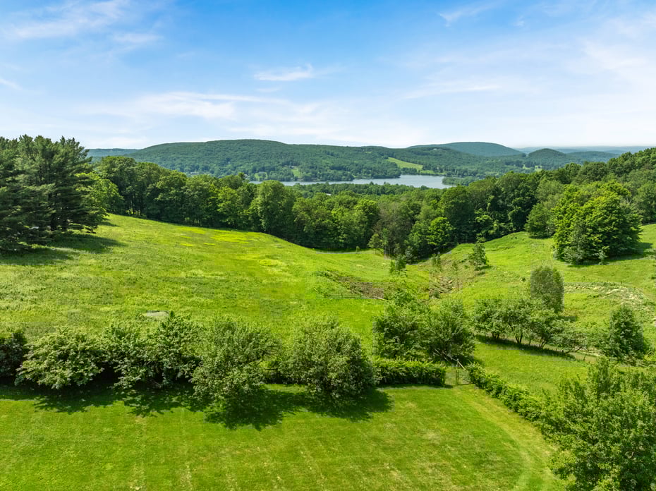 132 Curtiss Road Photo 14