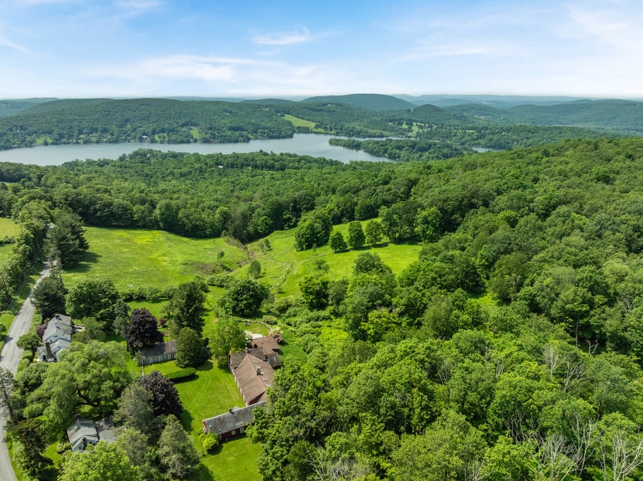 132 Curtiss Road Photo 21