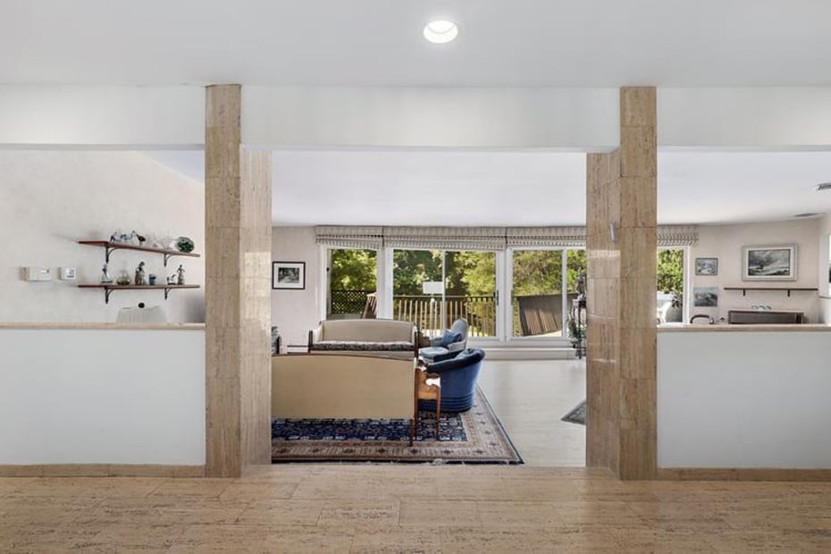 7 Alpine Drive Photo 4