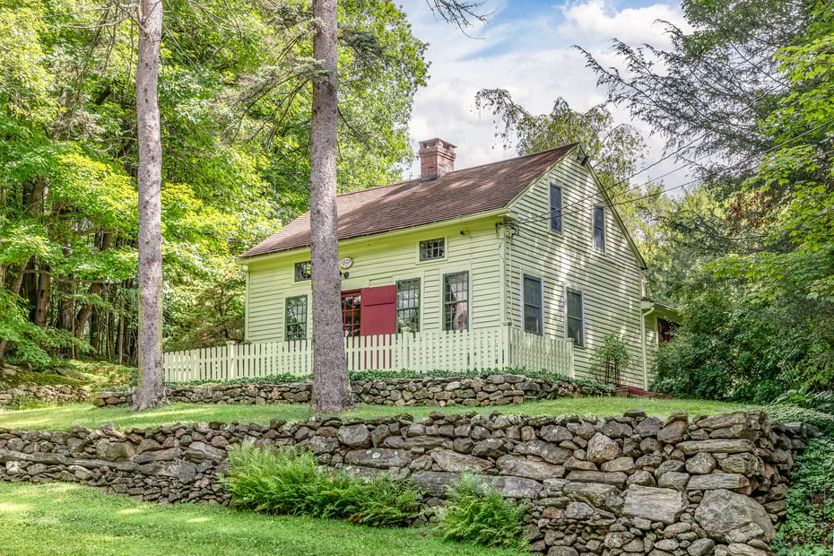 50 Southbury Road Photo 2