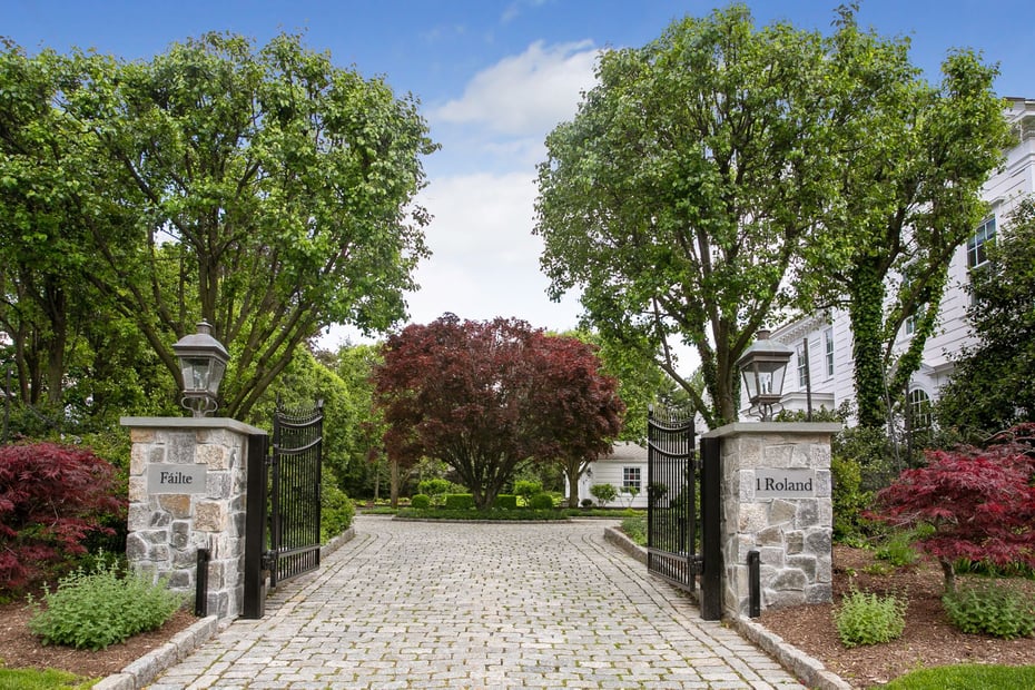 1 Roland Road Photo 3