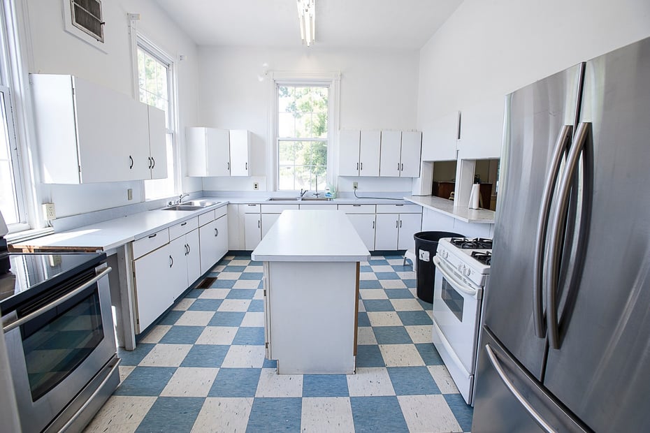 685 Kent Road Photo 6