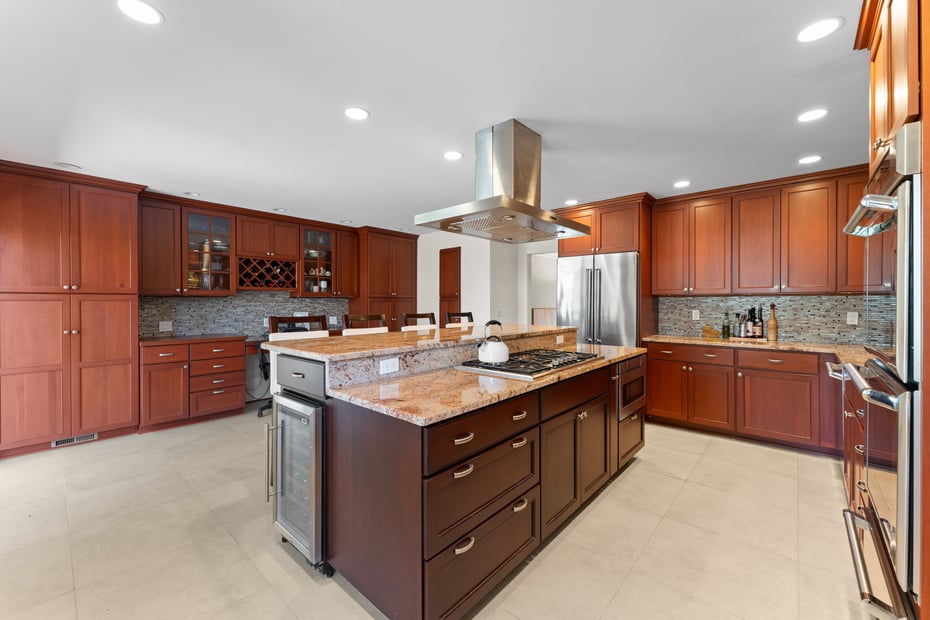 114 Oxford Road Photo 2