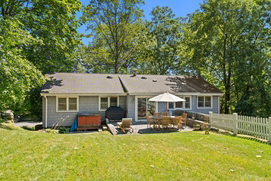 114 Oxford Road Photo 33