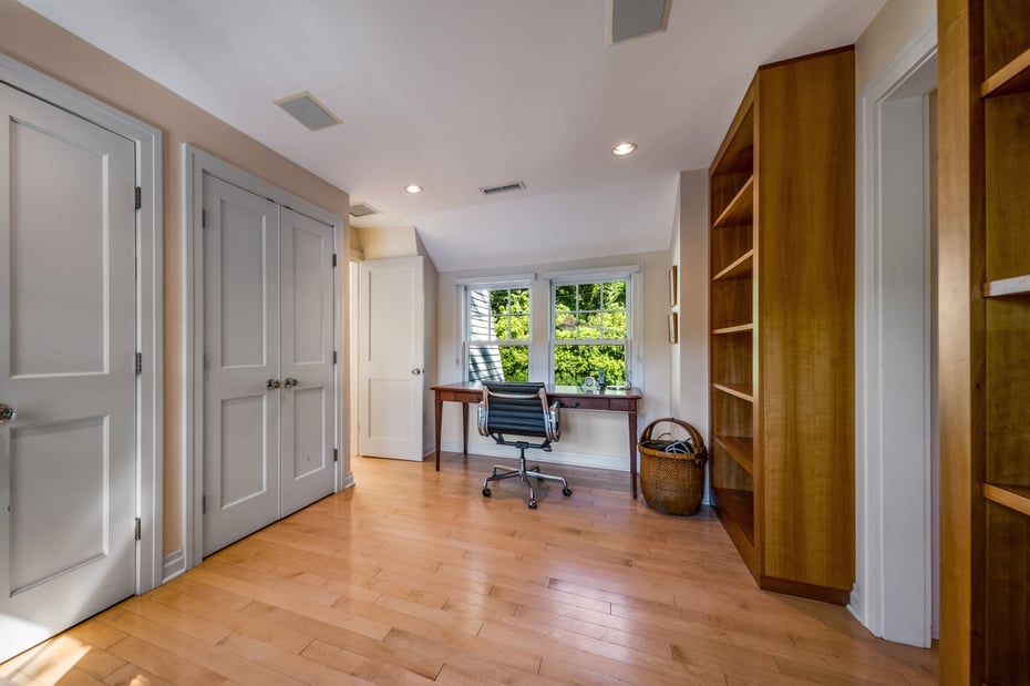 448 Lake Drive Photo 26