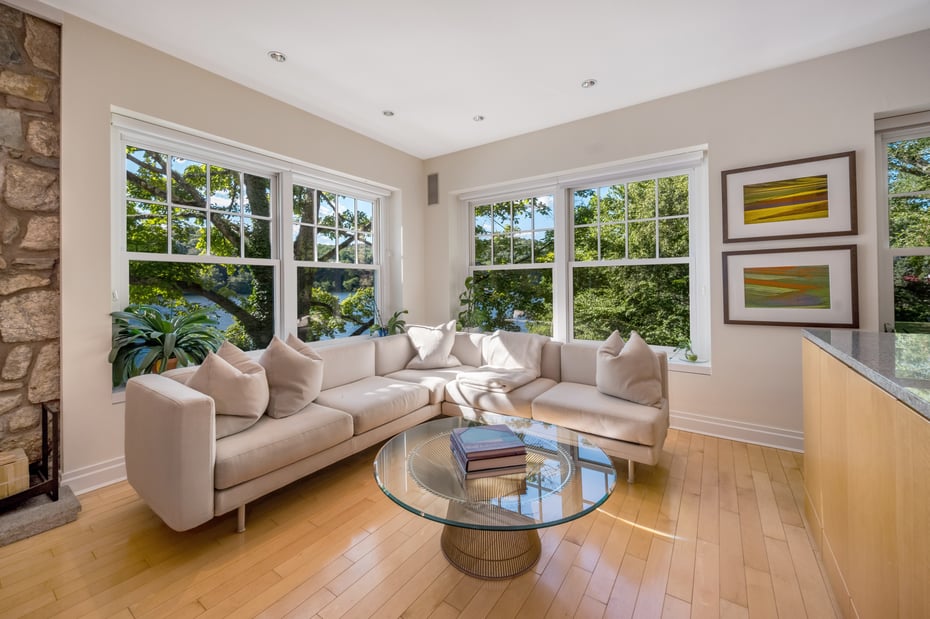 448 Lake Drive Photo 15