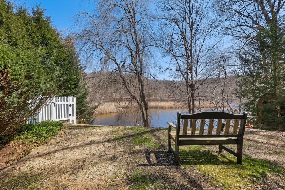 7 Ford Road Photo 40