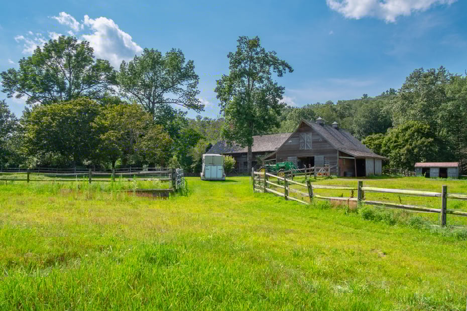 19 Roberts Rd Photo 26