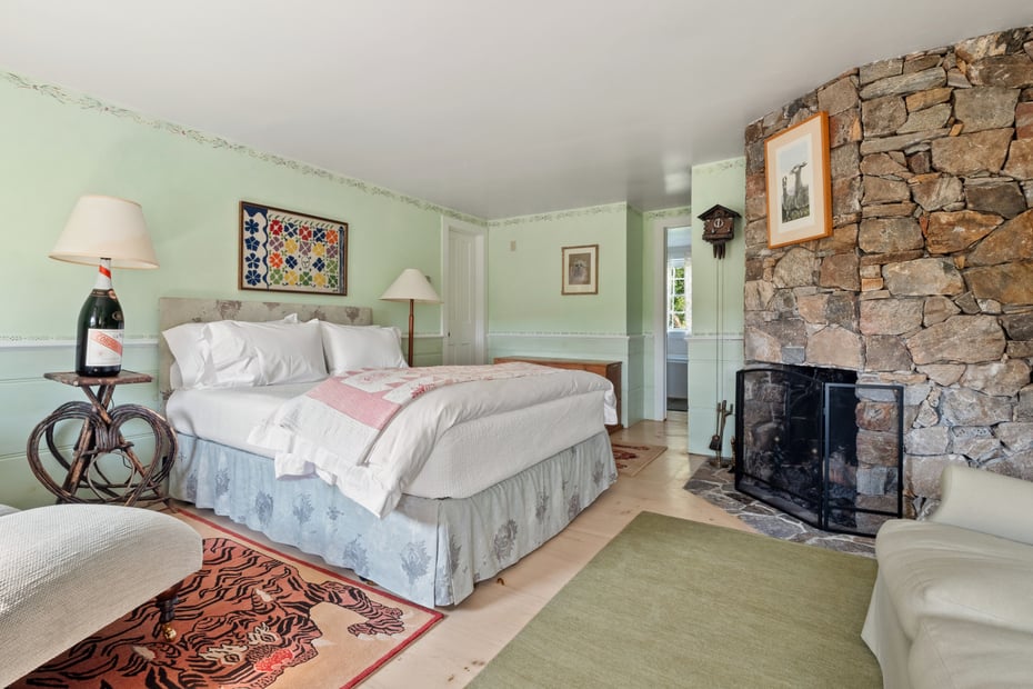 19 Roberts Rd Photo 66