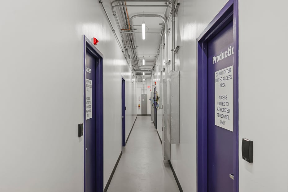 700 S Main St Photo 13