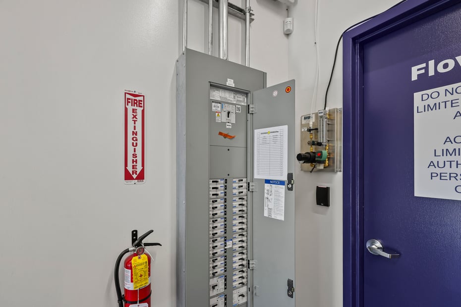 700 S Main St Photo 14