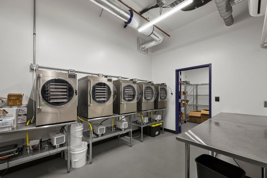 700 S Main St Photo 25