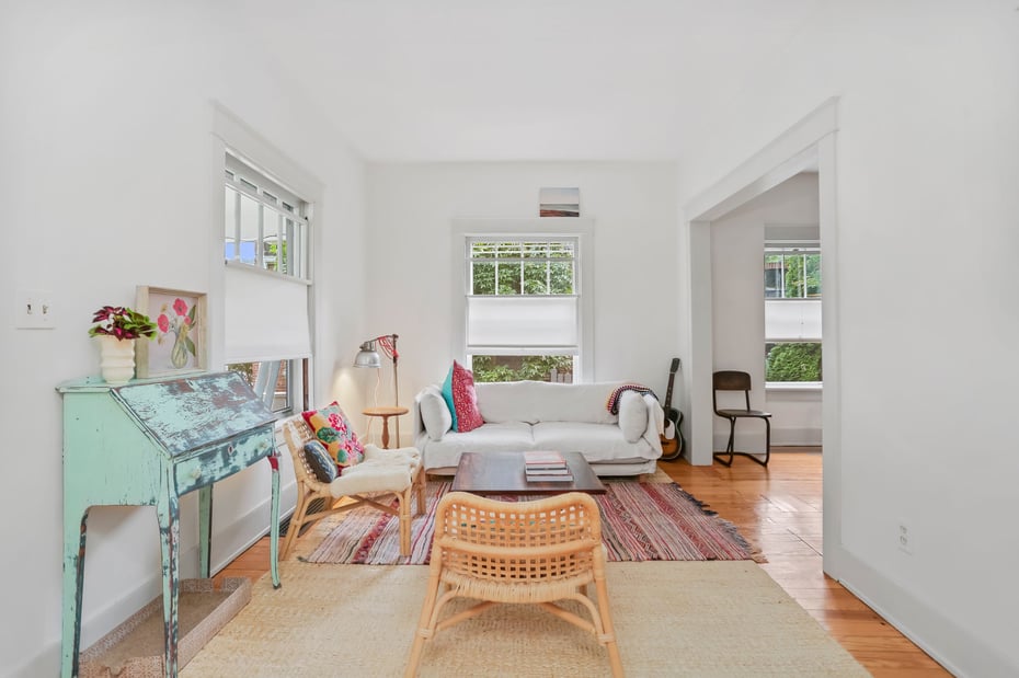 165 Bennett Street Photo 8