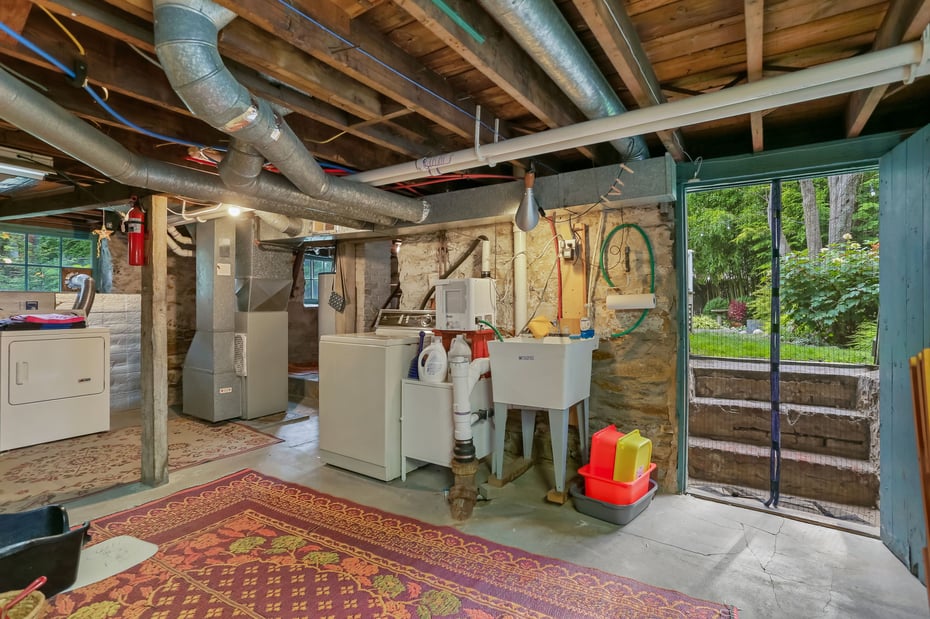 165 Bennett Street Photo 26