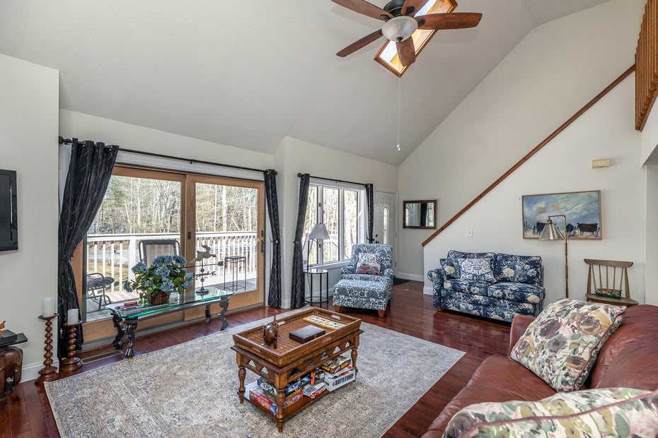 421 East Hyerdale Drive Photo 5