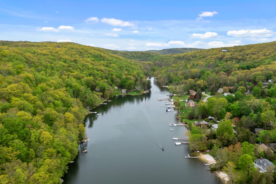 Wagon Wheel Road Photo 14