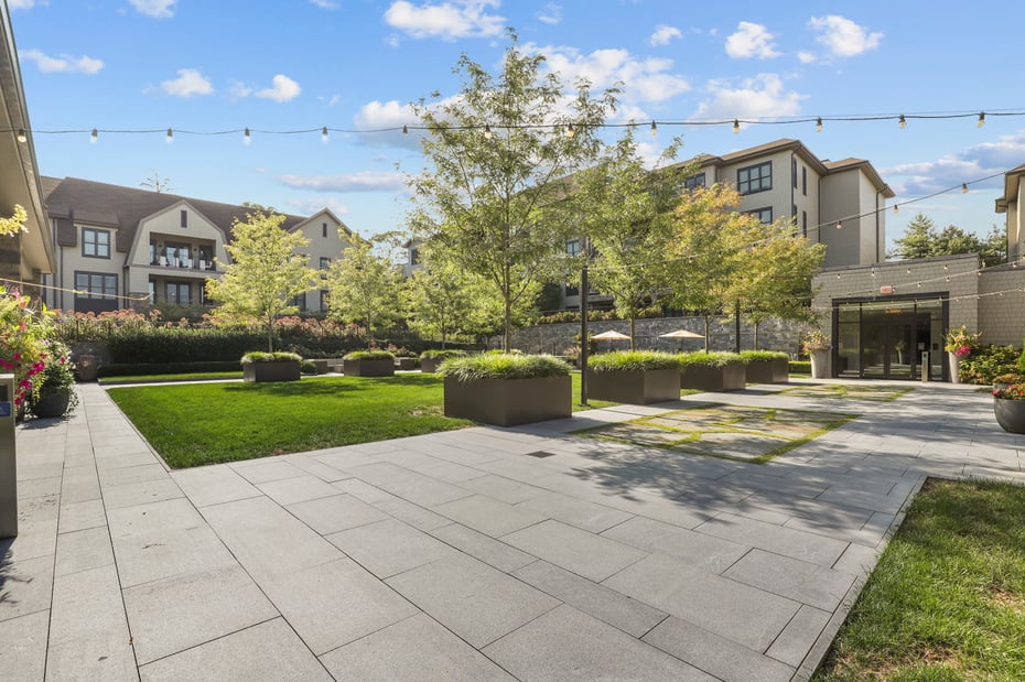 120 Old Post Road  #PH-B301 Photo 28