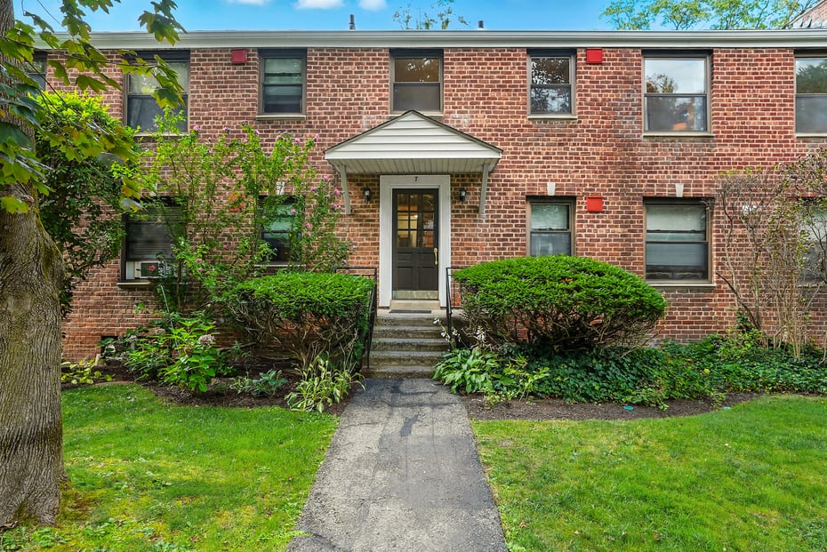 7 Rockledge Road  #2B Photo 2