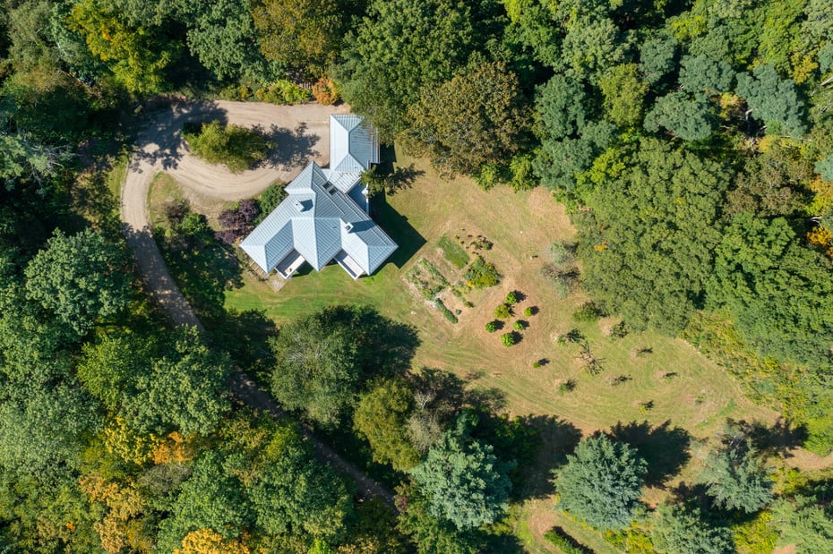 240 Beldingville Rd Photo 5