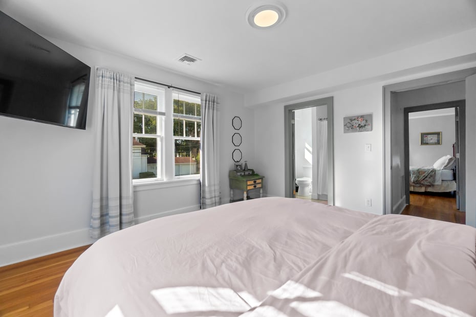 165 Plant Street Photo 21