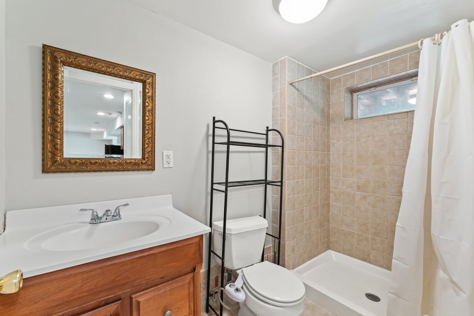 50 Franklin Street Photo 33