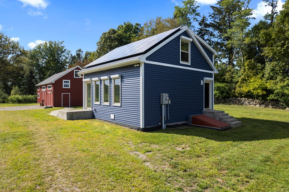 587 Taugwonk Road Photo 10