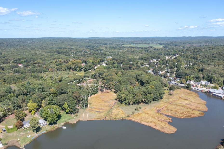 1198 River Road Photo 21