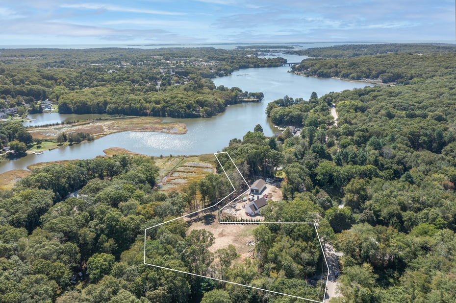 1198 River Road Photo 23