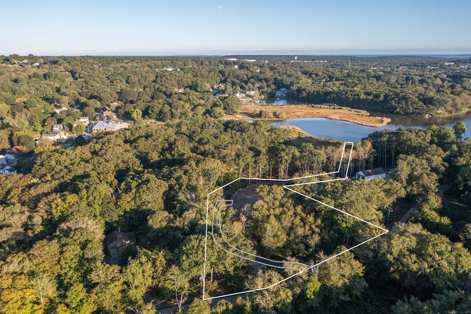 1198 River Road Photo 26