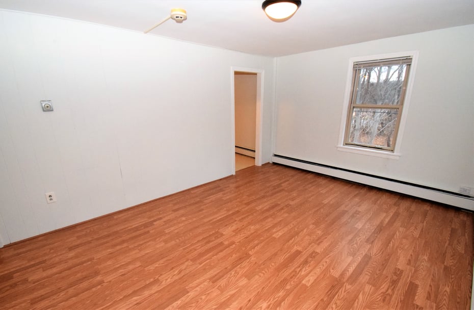 28 Driveway  #2-L Photo 4