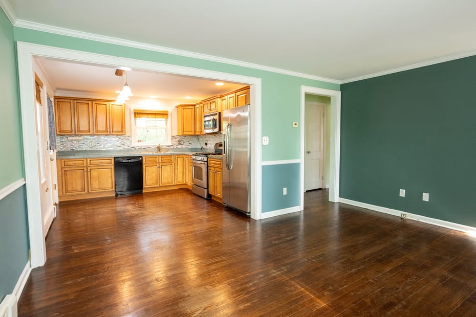 80 Noble Street Photo 6