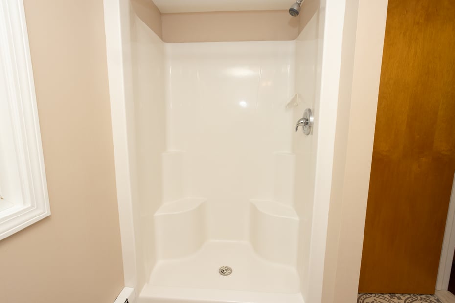 80 Noble Street Photo 15