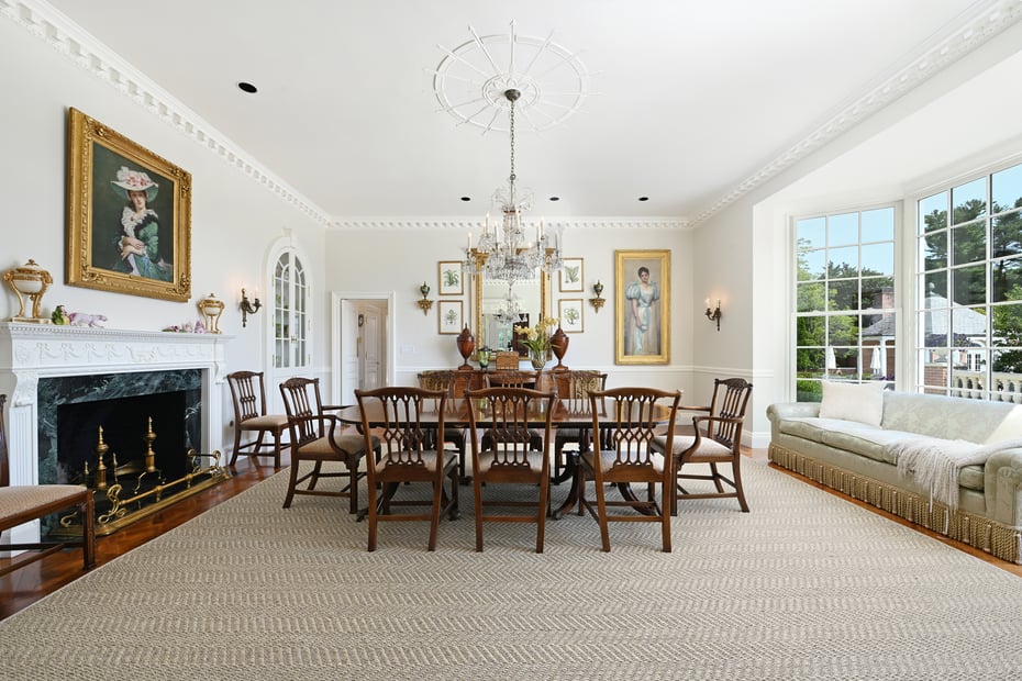 2525 Purchase Street Photo 25