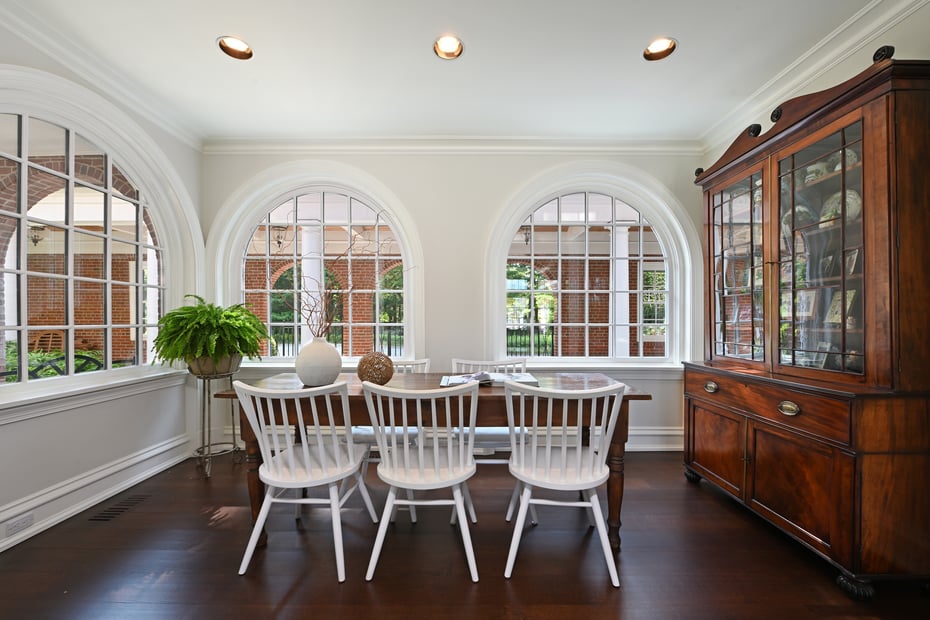 2525 Purchase Street Photo 36