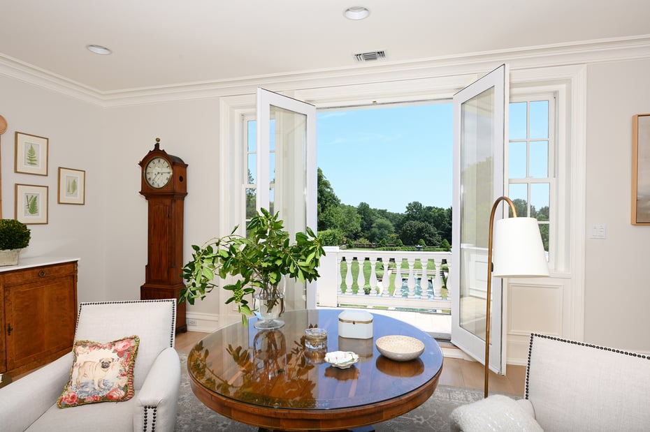 2525 Purchase Street Photo 44