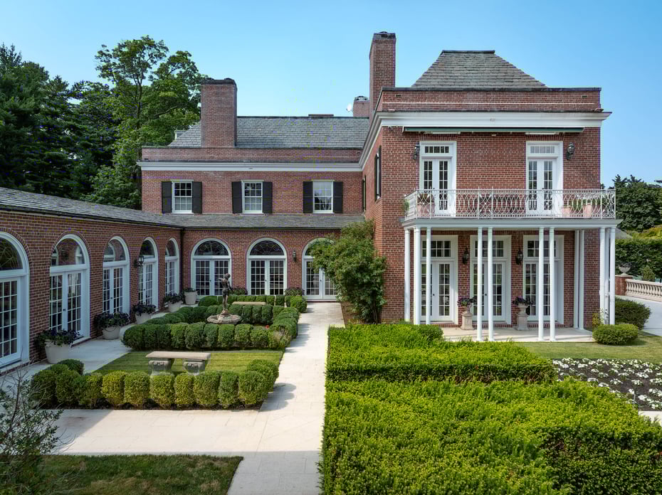 2525 Purchase Street Photo 63