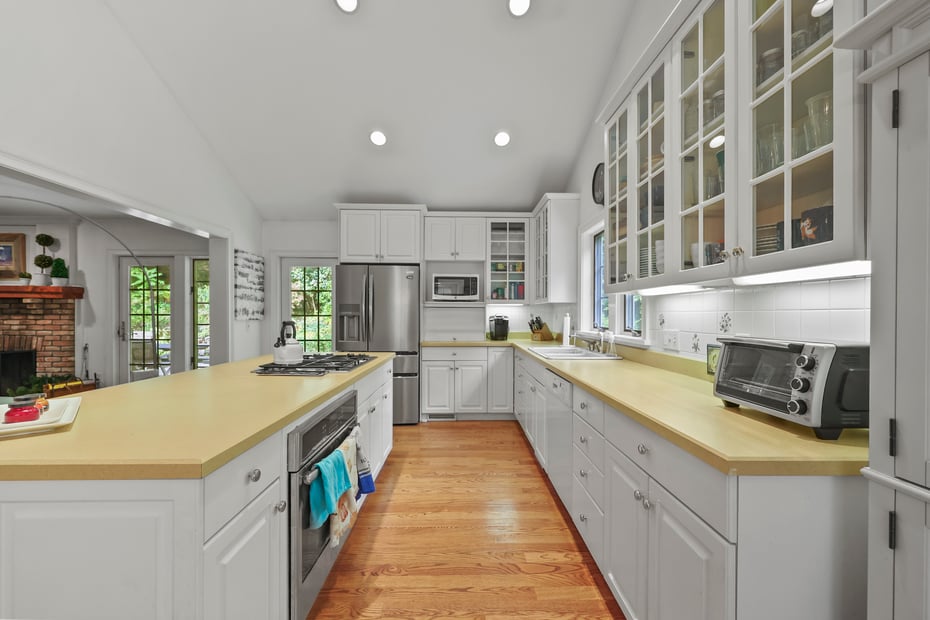 905 West Rd Photo 20