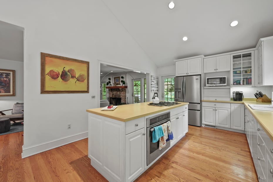 905 West Rd Photo 21