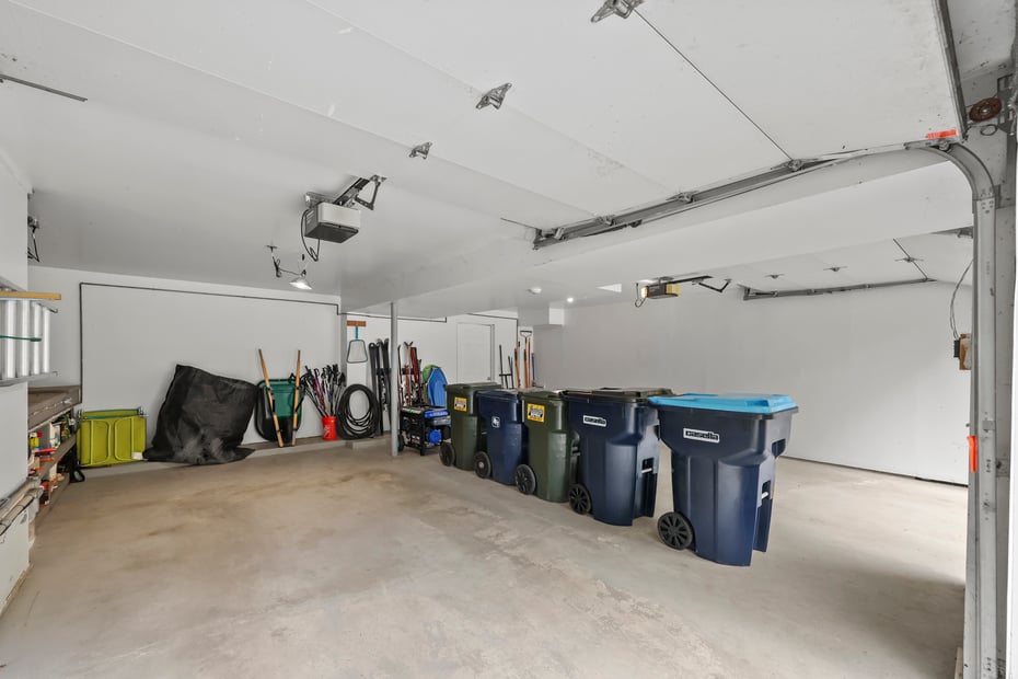 905 West Rd Photo 44